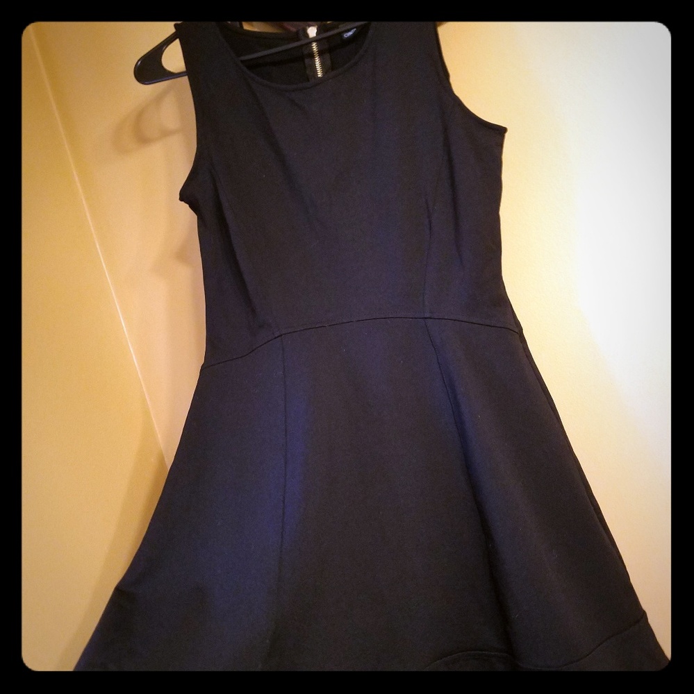 Black dress